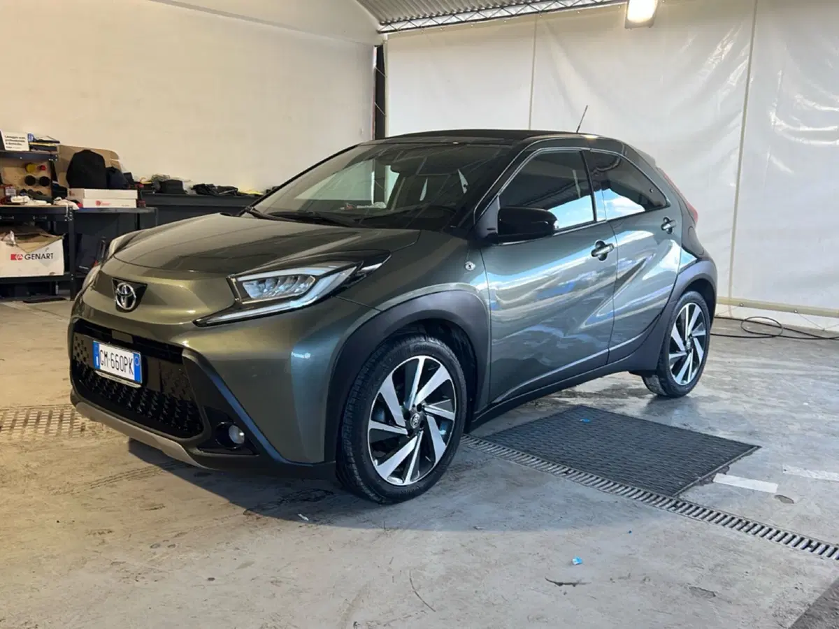 Toyota Aygo X usata a Roma