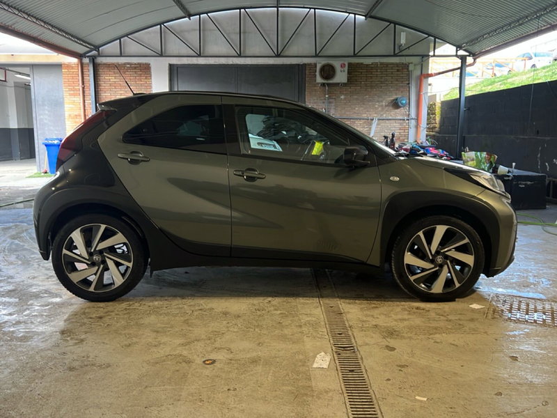 Toyota Aygo X usata a Roma (6)