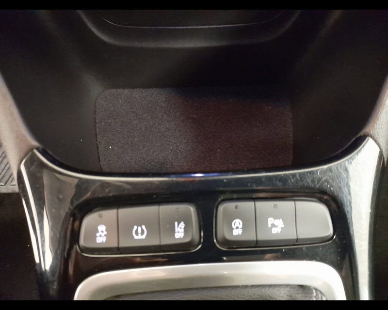 Opel Crossland usata a Alessandria (18)