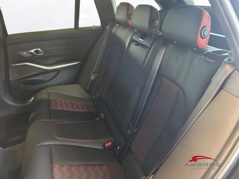 BMW Serie 3 Touring nuova a Perugia (11)