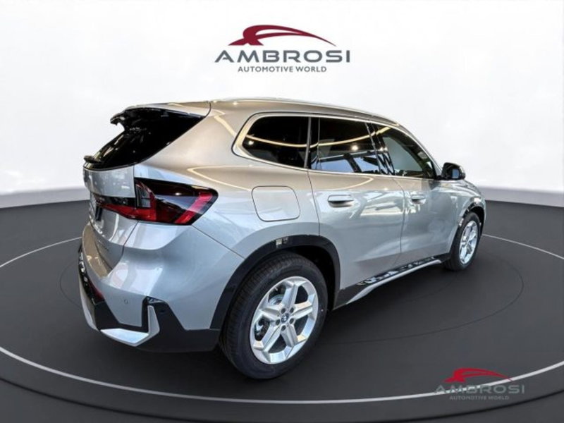 BMW iX1 nuova a Perugia (3)