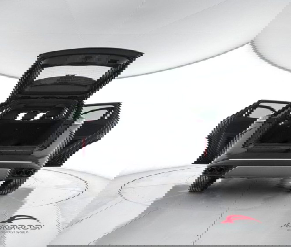 Omoda Omoda 9 SHS-P nuova a Perugia (7)