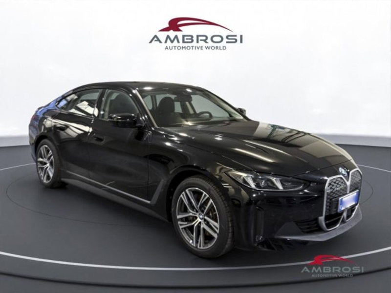 BMW i4 nuova a Perugia (2)