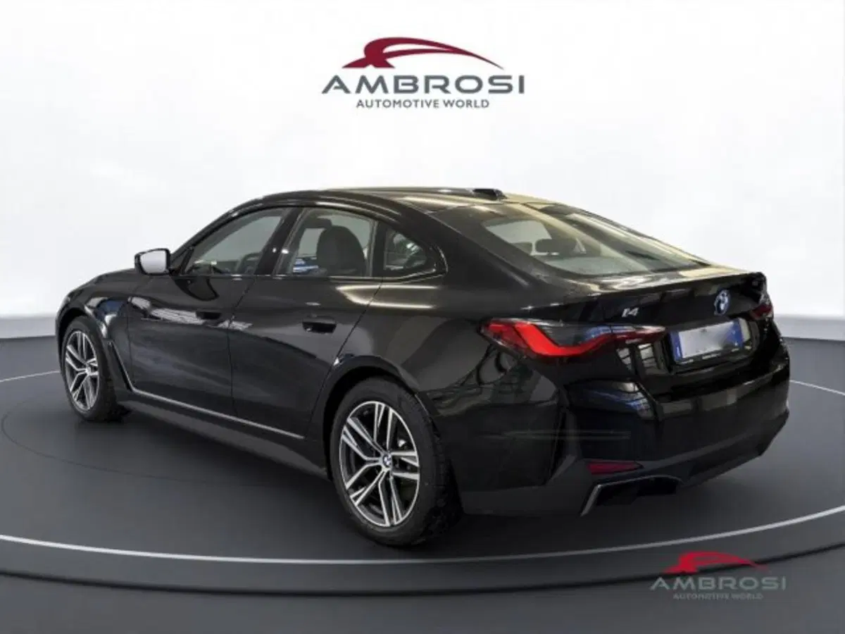 BMW i4 nuova a Perugia (4)