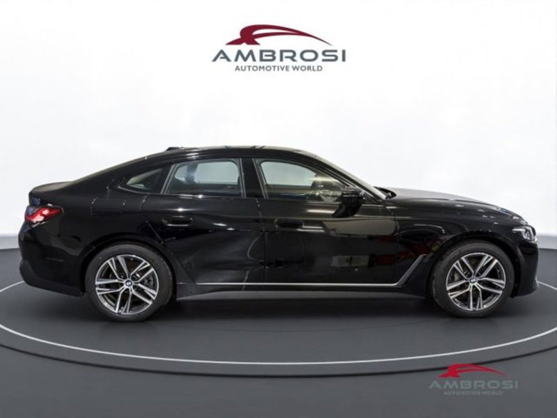 BMW i4 nuova a Perugia (5)