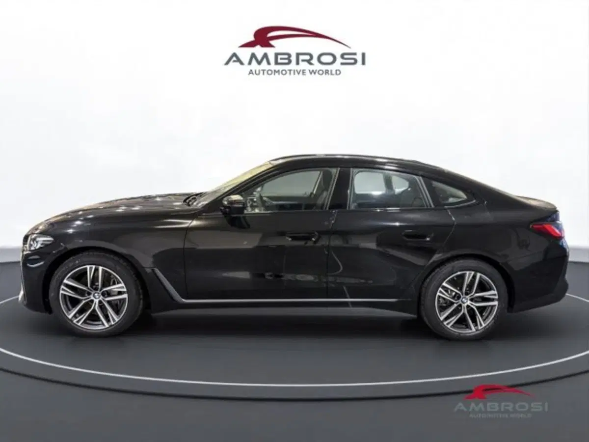 BMW i4 nuova a Perugia (6)