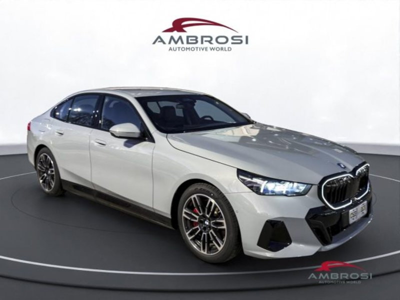 BMW i5 nuova a Perugia (2)