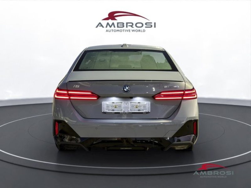 BMW i5 nuova a Perugia (8)