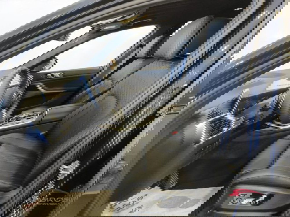 BMW X7 nuova a Perugia (10)