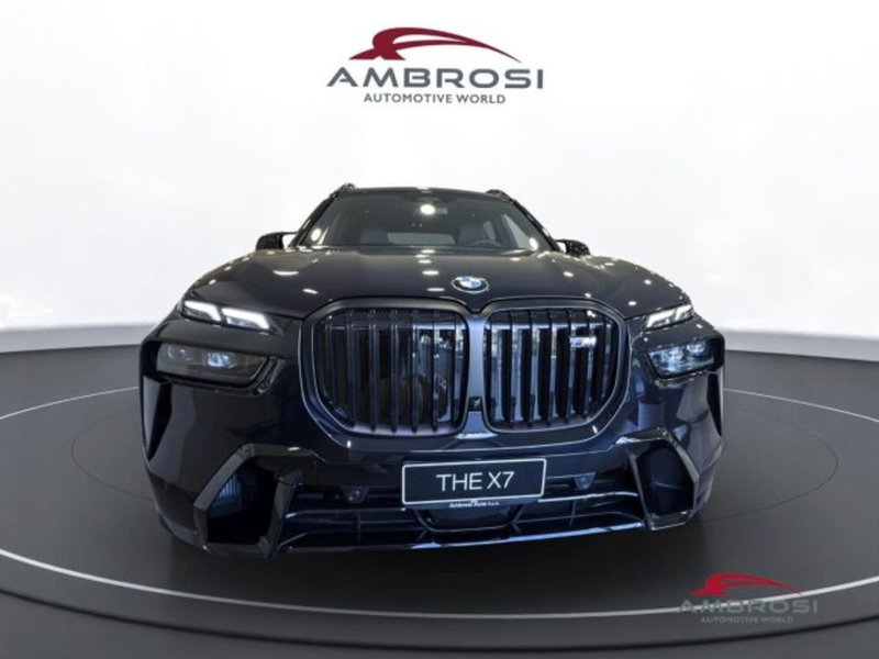 BMW X7 nuova a Perugia (7)