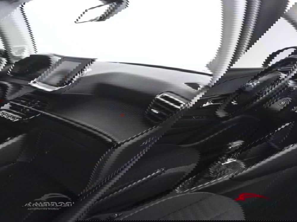 Peugeot 208 usata a Perugia (12)