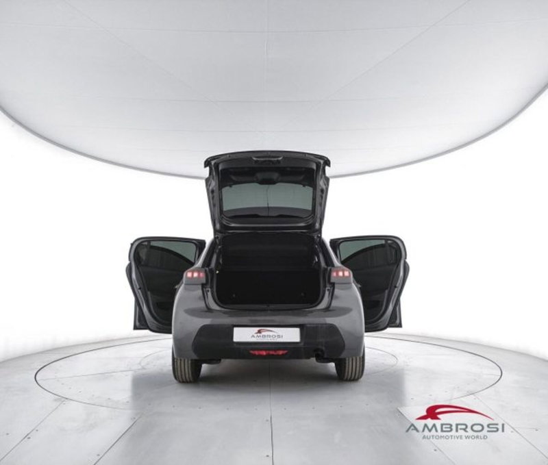 Peugeot 208 usata a Perugia (7)