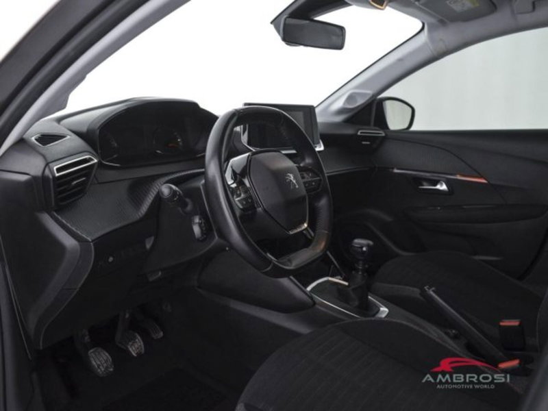 Peugeot 208 usata a Perugia (8)