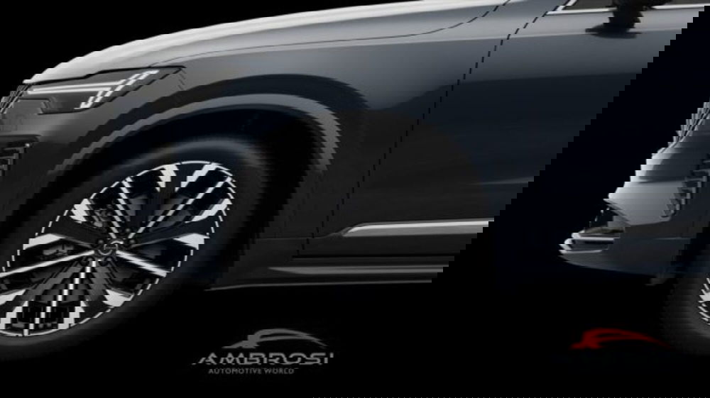 Volvo XC90 nuova a Perugia (9)