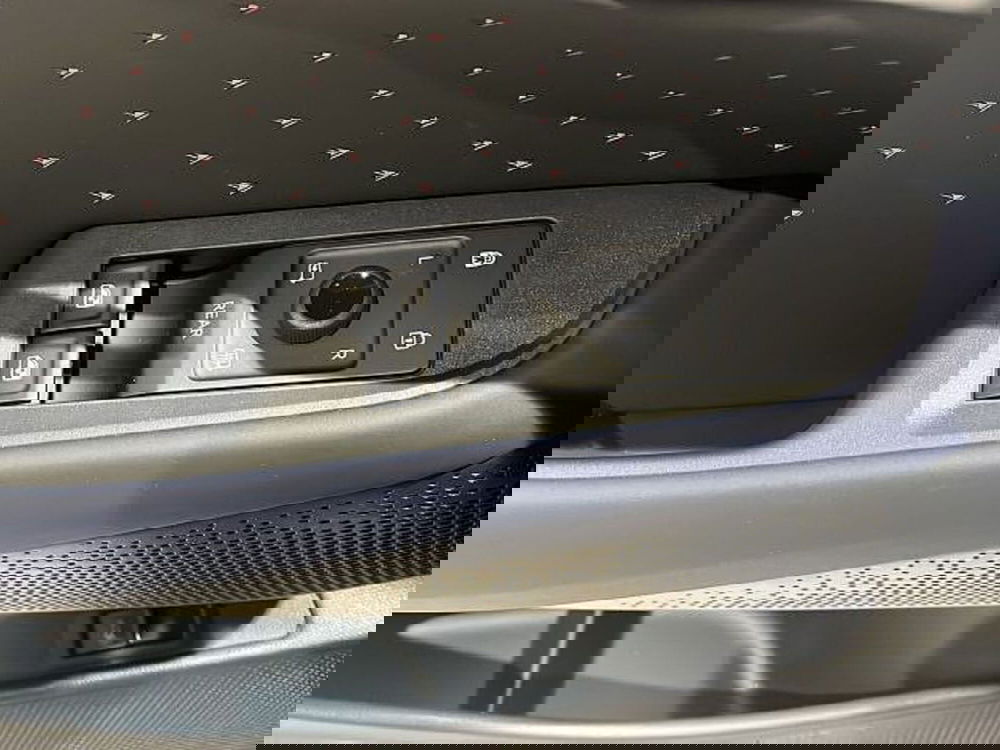 Cupra Tavascan nuova a Vicenza (15)