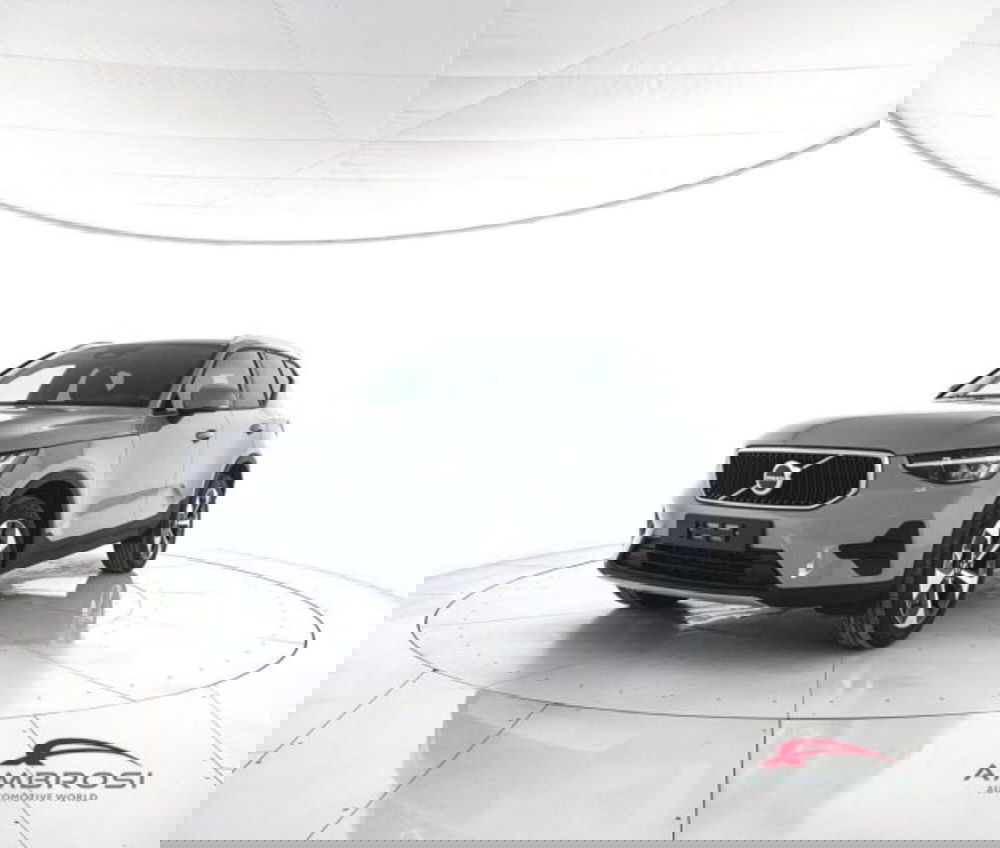 Volvo XC40 nuova a Perugia