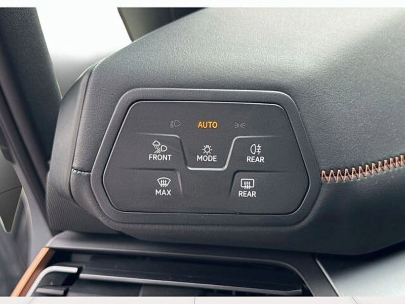 Cupra Born usata a Vicenza (13)