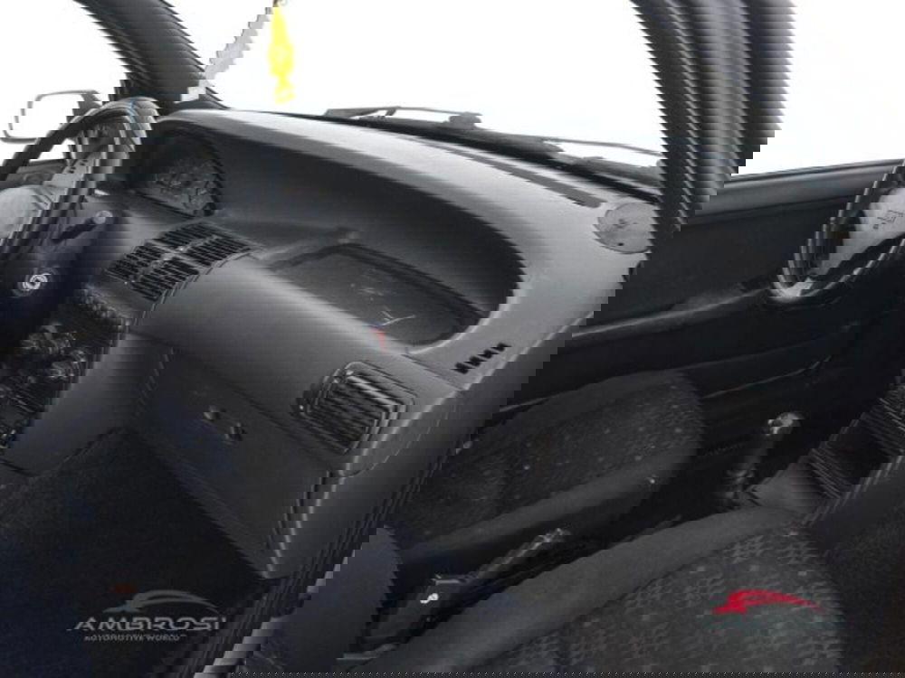 Fiat Punto usata a Perugia (12)