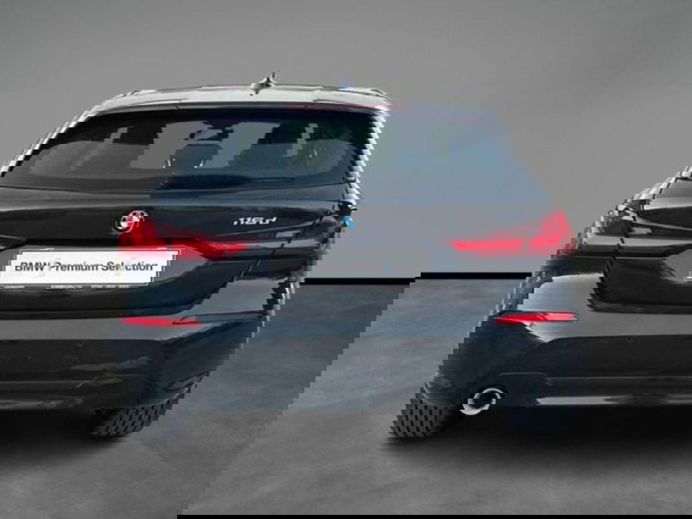 BMW Serie 1 usata a Lecce (4)