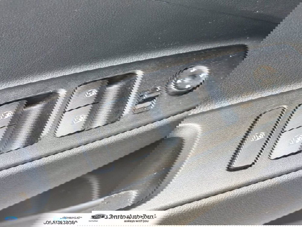 Hyundai i10 usata a Roma (18)