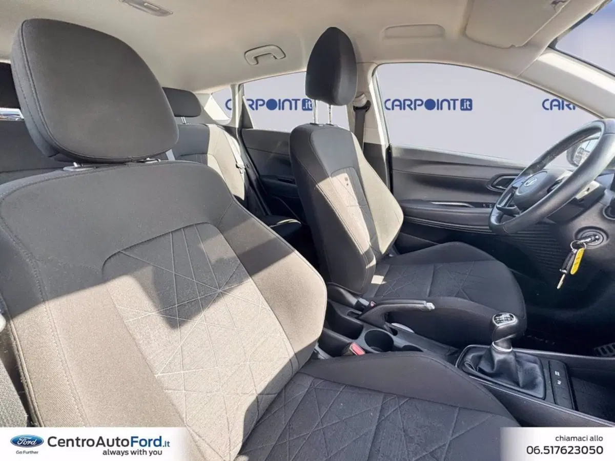 Hyundai Bayon usata a Roma (6)