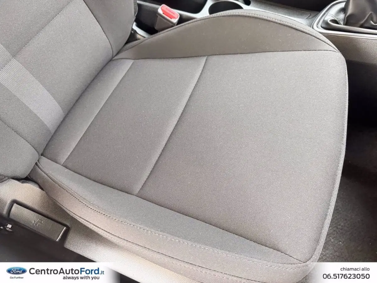 Hyundai i20 usata a Roma (8)