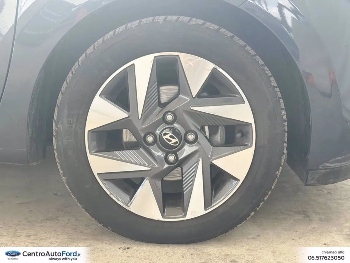Hyundai i10 usata a Roma (13)