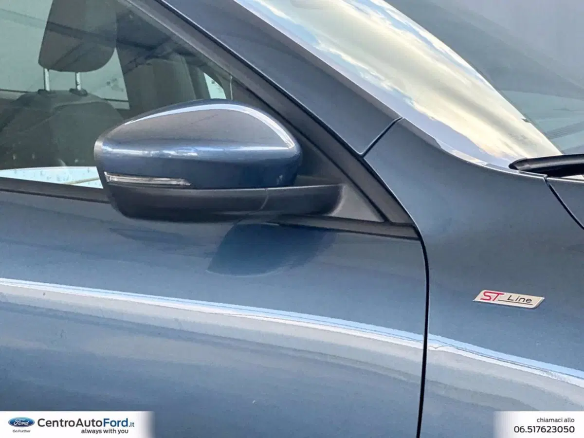 Ford Kuga usata a Roma (16)