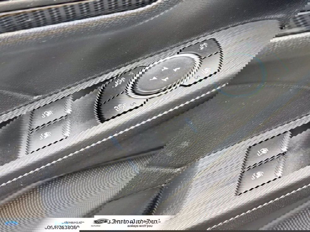 Ford Kuga usata a Roma (20)