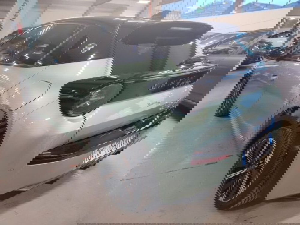 Lancia Ypsilon usata a Forlì-Cesena (7)