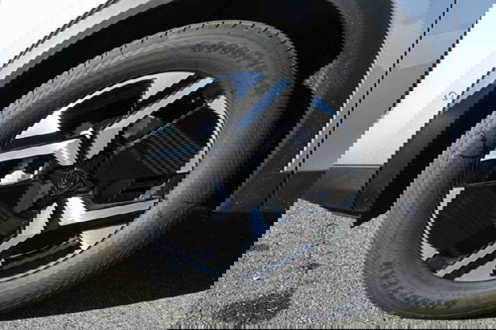 Peugeot 2008 nuova a Torino (10)