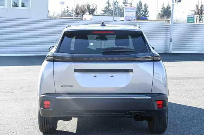 Peugeot 2008 nuova a Torino (6)