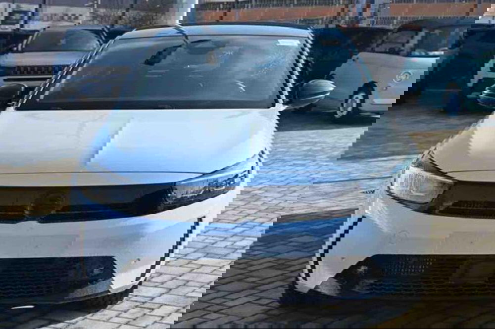 Opel Corsa nuova a Torino (2)