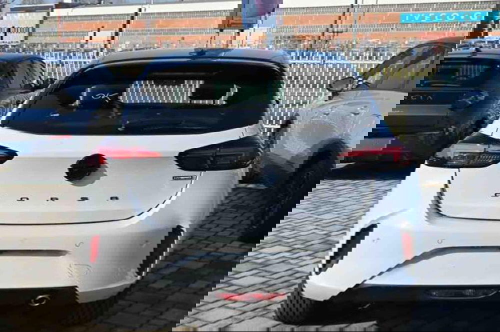 Opel Corsa nuova a Torino (5)