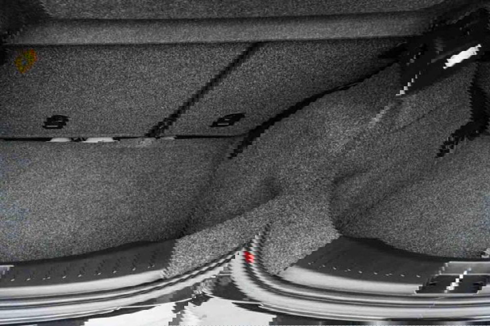 Lancia Ypsilon usata a Torino (9)