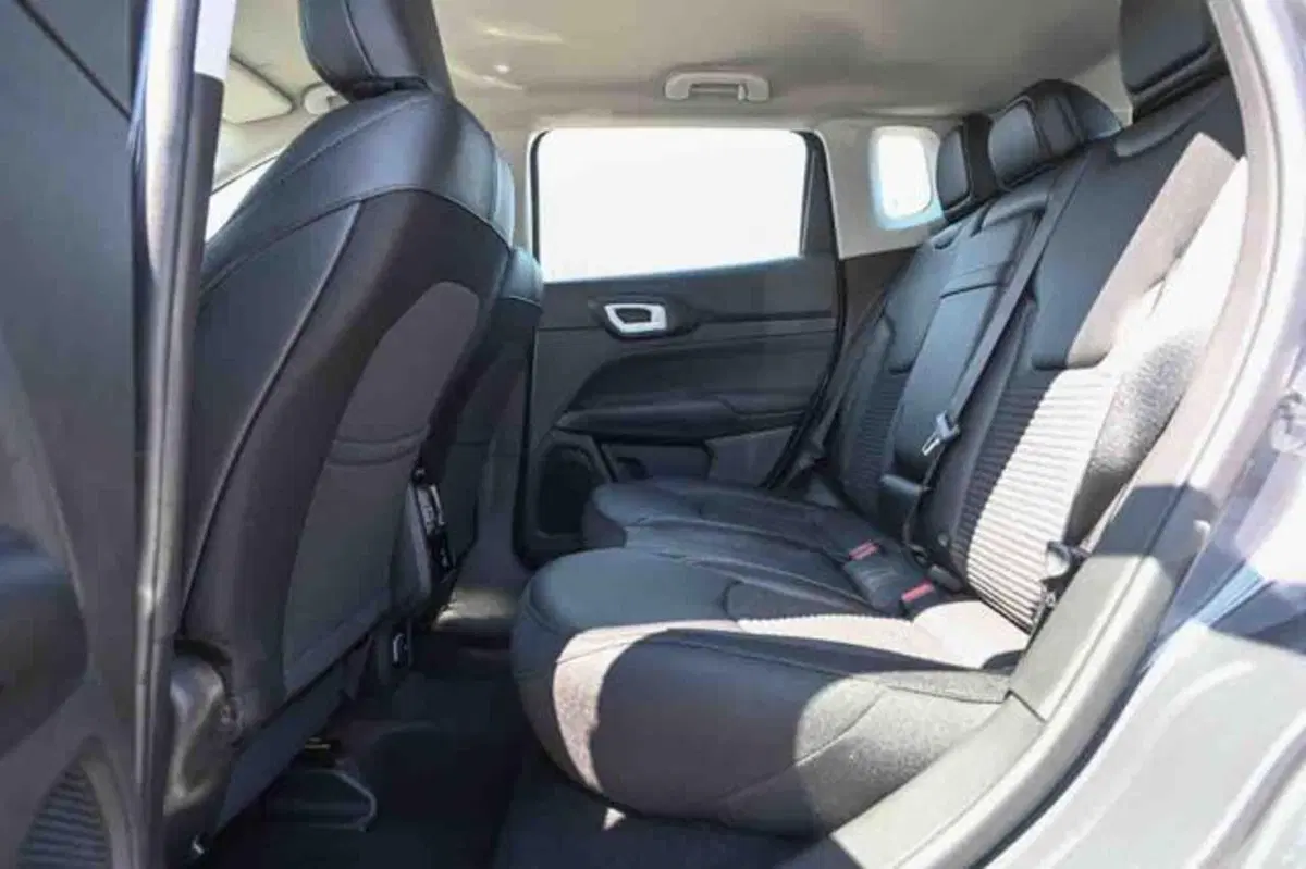 Jeep Compass nuova a Torino (15)