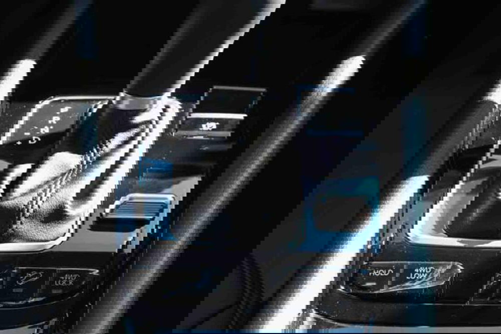 Jeep Compass nuova a Torino (18)