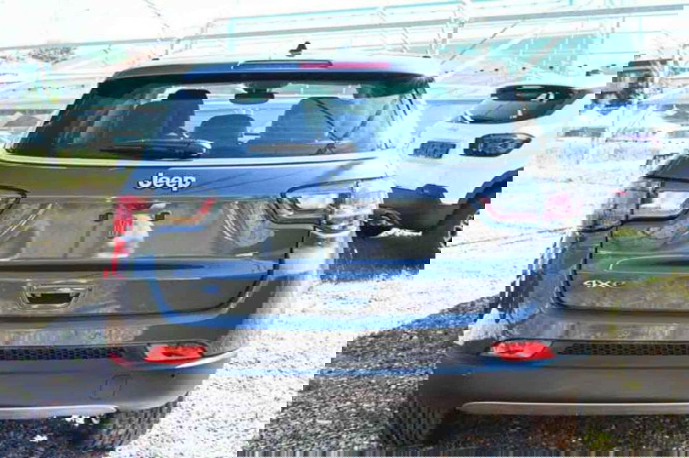 Jeep Compass nuova a Torino (6)