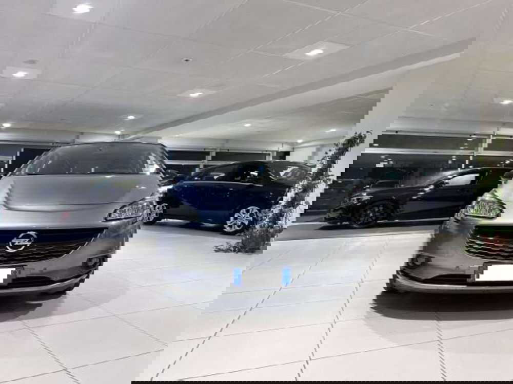 Opel Corsa Coupé usata a Savona (3)