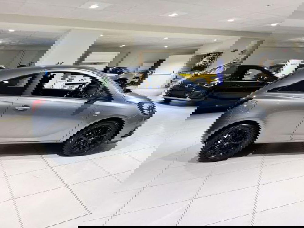 Opel Corsa Coupé usata a Savona (5)