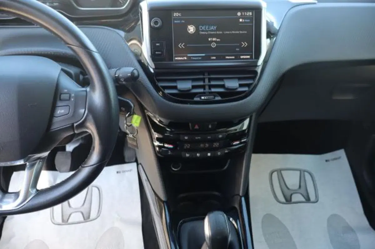 Peugeot 2008 usata a Gorizia (13)