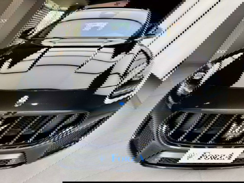 Maserati Grecale usata a Torino (2)