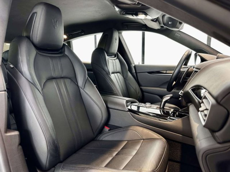 Maserati Levante usata a Torino (10)