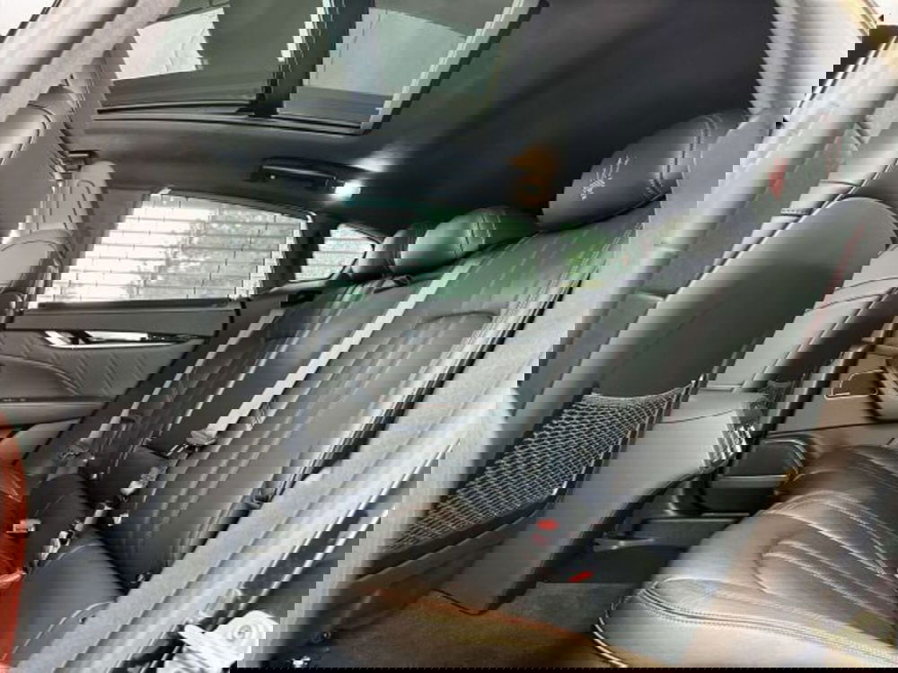 Maserati Levante usata a Torino (11)