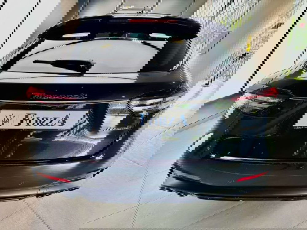 Maserati Levante usata a Torino (7)