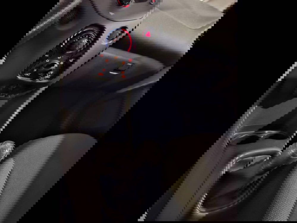 Toyota Aygo usata a Torino (9)