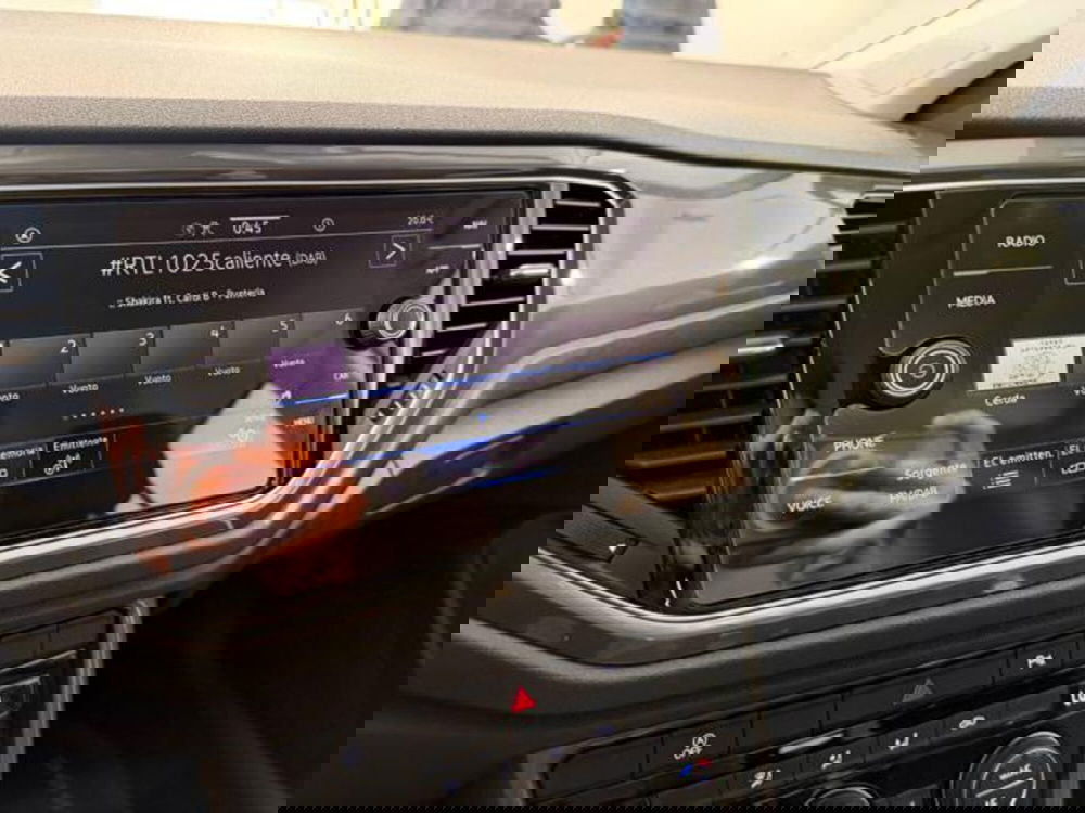 Volkswagen T-Roc usata a Salerno (16)