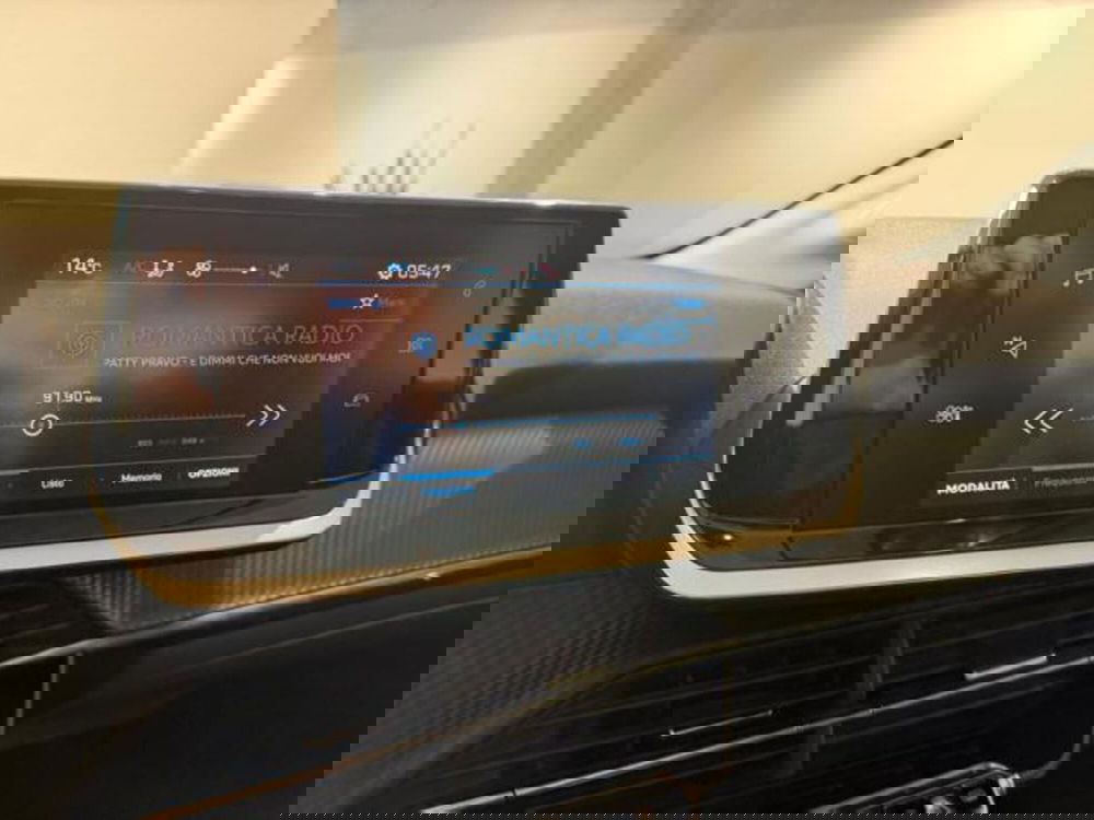 Peugeot 208 usata a Salerno (16)