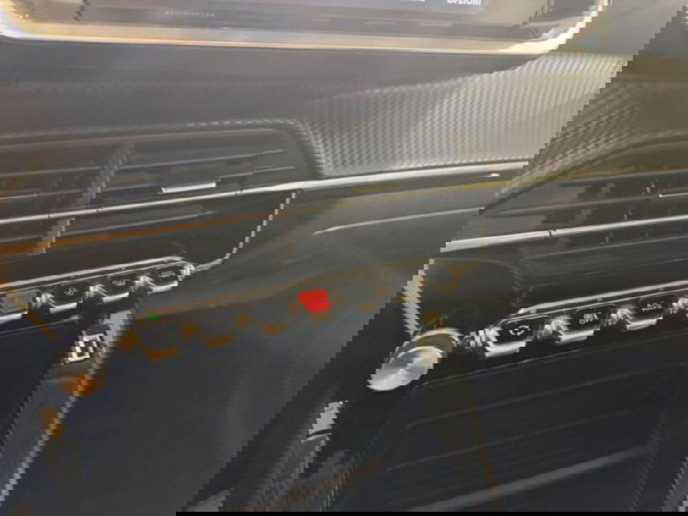 Peugeot 208 usata a Salerno (17)