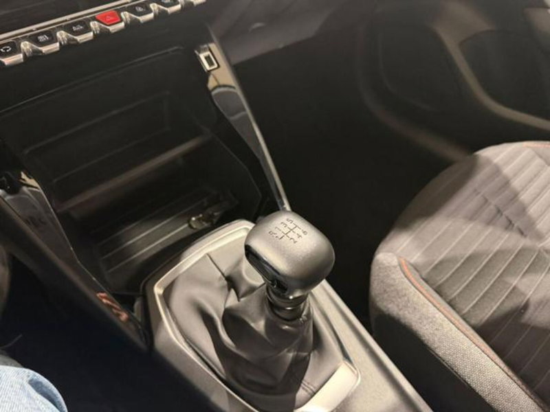 Peugeot 208 usata a Salerno (18)